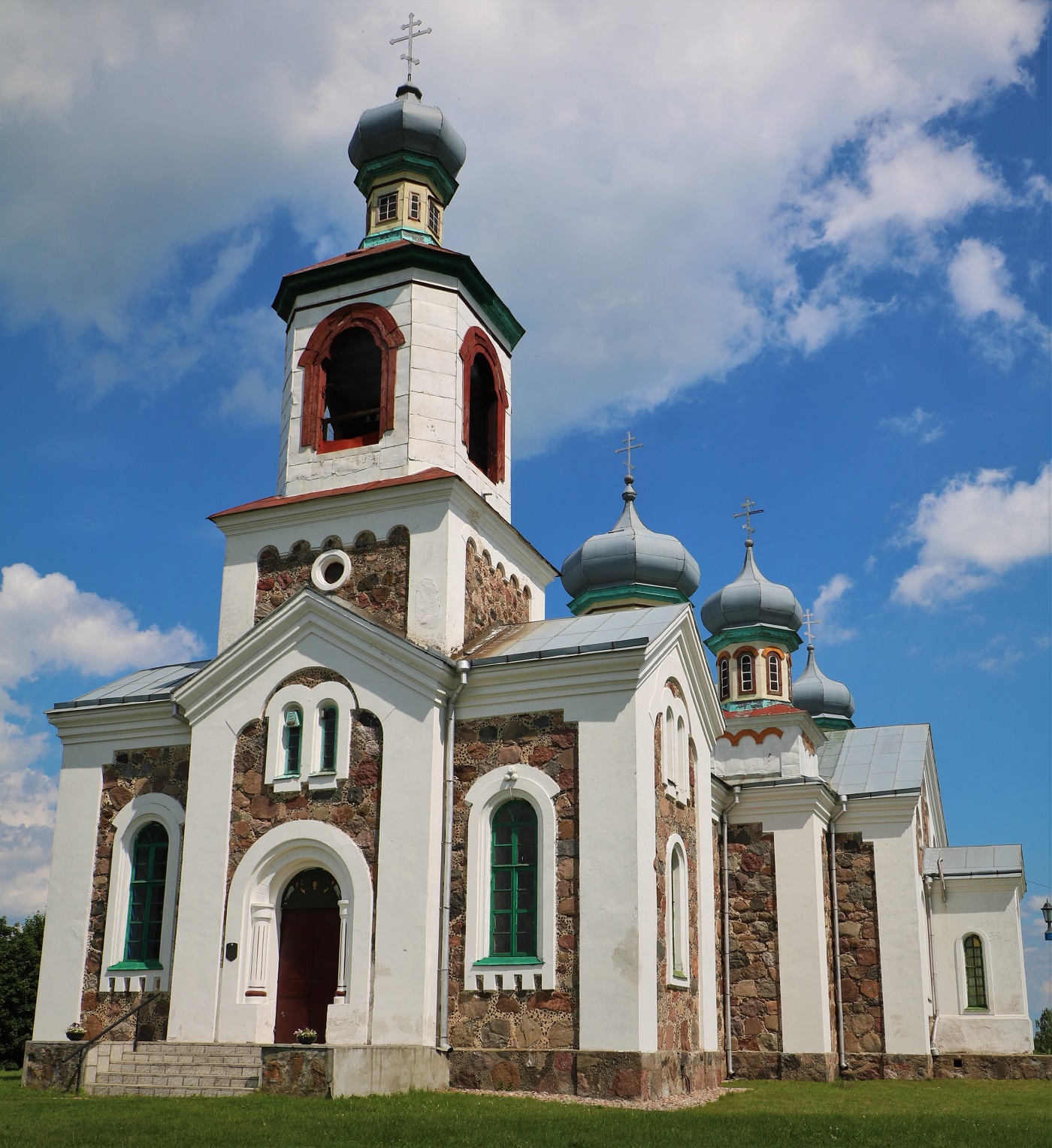 Погода в турце кореличского. Турец Беларусь. Турец Кореличский район. Турец костел в Белоруссии. Церковь Пресвятой Богородицы Гродненская область.