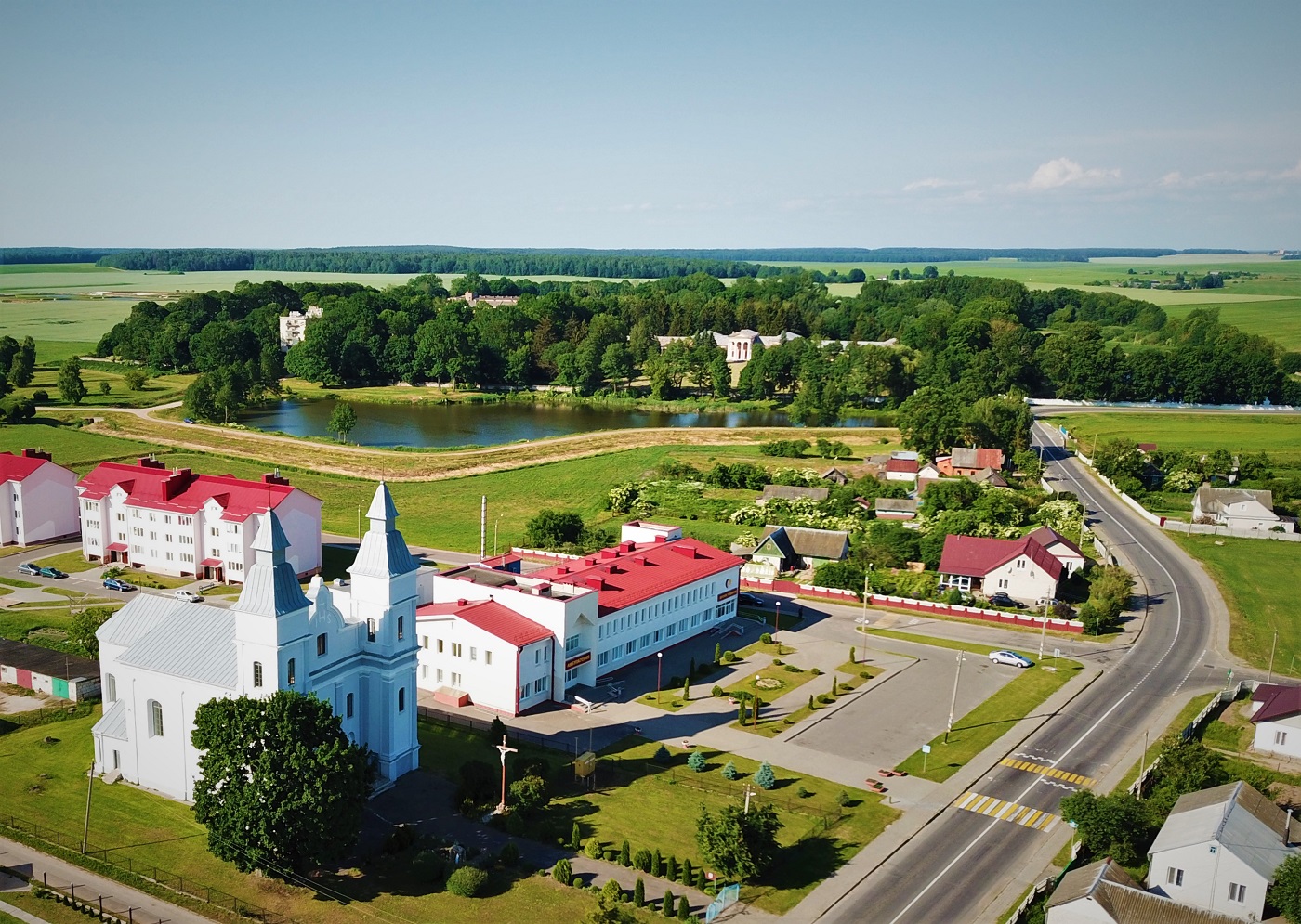 Агрогородки минской. Сновский дворец. Несвижский район Белоруссия. Поселок Новогородейский Несвижский район. Достопримечательности Несвижского района.